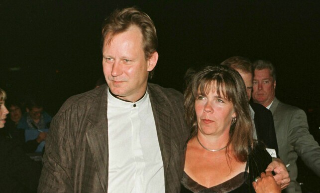 TOK SLUTT: Stellan og My Skarsgård var sammen i drøyt 30 år, og fikk seks barn sammen. Her er de avbildet sammen på premieren på «Ronin» i Los Angeles i 1998, samme år som My fikk kreftdiagnosen. Foto: Fred Prouser/ Reuters/ NTB scanpix TOK SLUTT: Stellan og My Skarsgård var sammen i drøyt 30 år, og fikk seks barn sammen. Her er de avbildet sammen på premieren på «Ronin» i Los Angeles i 1998, samme år som My fikk kreftdiagnosen. Foto: Fred Prouser/ Reuters/ NTB scanpix