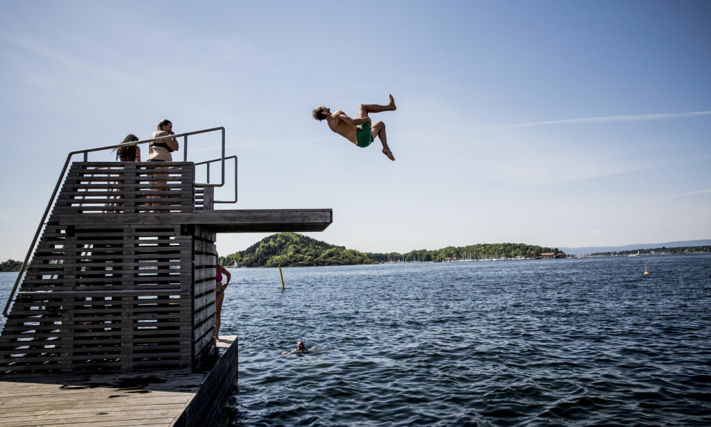 SEND DINE VARMEBILDER: Bruk emneknaggen #dbhett på Instragram eller Twitter, send oss på Facebook / Messenger eller på e-post til 2400@dagbladet.no. Du kan også sende oss MMS på 2400. Foto: Christian Roth Christensen / Dagbladet SEND DINE VARMEBILDER: Bruk emneknaggen #dbhett på Instragram eller Twitter, send oss på Facebook / Messenger eller på e-post til 2400@dagbladet.no. Du kan også sende oss MMS på 2400. Foto: Christian Roth Christensen / Dagbladet