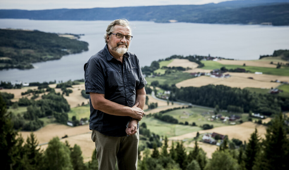 BIOBONDE: Erik Eid Hohle, ved Energigården på Hadeland, ledet Regjeringens arbeidsgruppe for landbruk og klimaendringer. - Vi er sårbare, sier han. Foto: Christian Roth Christensen / Dagbladet BIOBONDE: Erik Eid Hohle, ved Energigården på Hadeland, ledet Regjeringens arbeidsgruppe for landbruk og klimaendringer. - Vi er sårbare, sier han. Foto: Christian Roth Christensen / Dagbladet