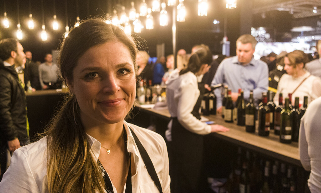 FIKK IDEEN I ITALIA: Monika Tomter i Urban Beverages fikk ideen om å utvikle en Aperol-variant for dem som vil ha spritzdrinken ferdig blandet på flaske. Foto: Solera FIKK IDEEN I ITALIA: Monika Tomter i Urban Beverages fikk ideen om å utvikle en Aperol-variant for dem som vil ha spritzdrinken ferdig blandet på flaske. Foto: Solera