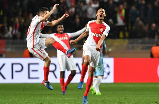 SPILTE SAMMEN: Bernardo Silva (t.v.) og Fabinho har gått fra å være lagkamerater til rivaler. Foto: AFP PHOTO / Pascal GUYOT / NTB Scanpix SPILTE SAMMEN: Bernardo Silva (t.v.) og Fabinho har gått fra å være lagkamerater til rivaler. Foto: AFP PHOTO / Pascal GUYOT / NTB Scanpix