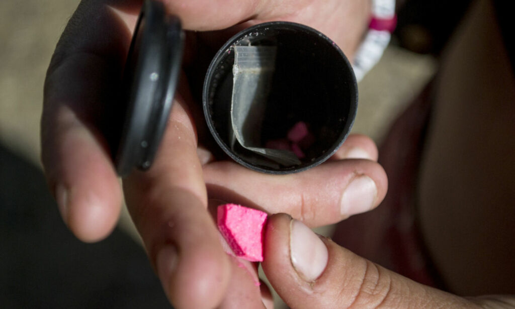 image: Geena (25) gjemte MDMA i underlivet på vei inn til Roskilde