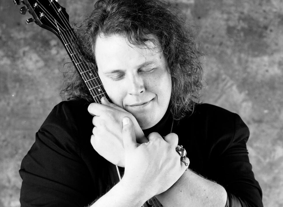 VILLE FYLT 60: Gitarist Marius Müller preget norsk musikk både på hitlistene og i kulissene. Han døde i 1999. Foto: Hans Olav Forsang VILLE FYLT 60: Gitarist Marius Müller preget norsk musikk både på hitlistene og i kulissene. Han døde i 1999. Foto: Hans Olav Forsang