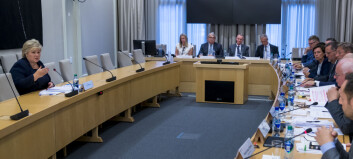 Vil ha flere svar fra Erna Vil ha flere svar fra Erna