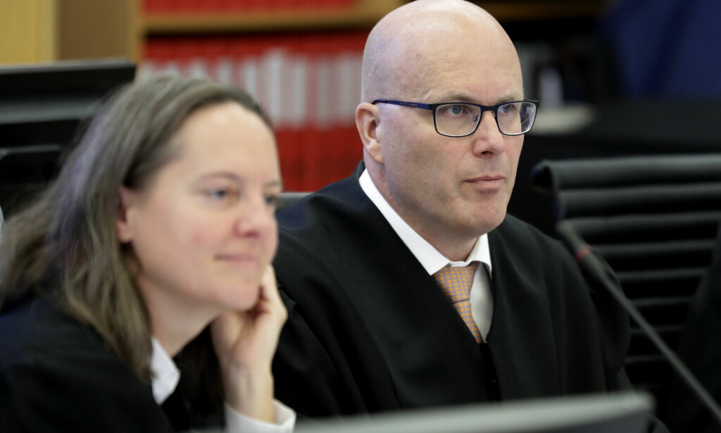 AKTORATET: Statsadvokat Lars Erik Alfheim og nestleder i Spesialenheten for politisaker Guro Glærum Kleppe.
Foto: Berit Roald / NTB scanpix AKTORATET: Statsadvokat Lars Erik Alfheim og nestleder i Spesialenheten for politisaker Guro Glærum Kleppe.
Foto: Berit Roald / NTB scanpix