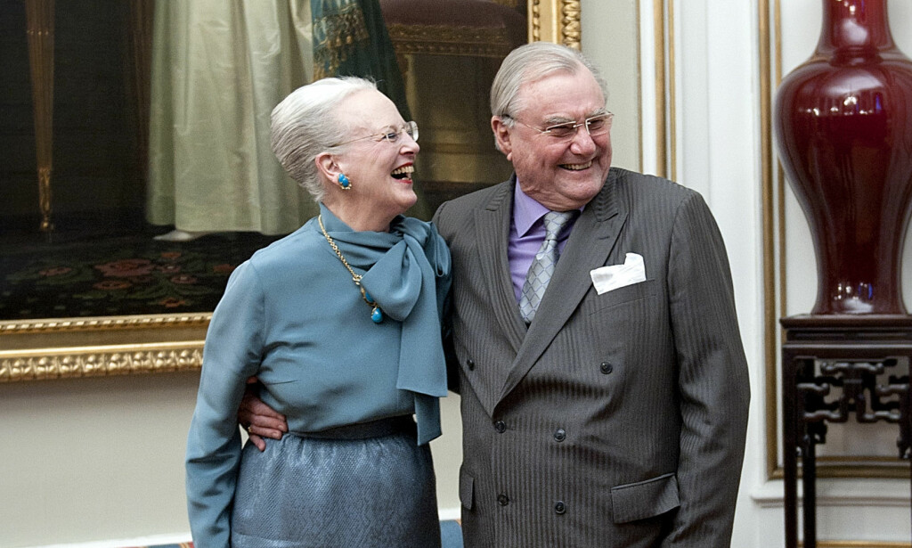 I GODE OG ONDE DAGER: Prins Henrik og dronning Margrethe kunne feire gullbryllup 10. juni. Da hadde ekteparet vært gift i 50 år. Foto: Keld Navntoft / Scanpix I GODE OG ONDE DAGER: Prins Henrik og dronning Margrethe kunne feire gullbryllup 10. juni. Da hadde ekteparet vært gift i 50 år. Foto: Keld Navntoft / Scanpix