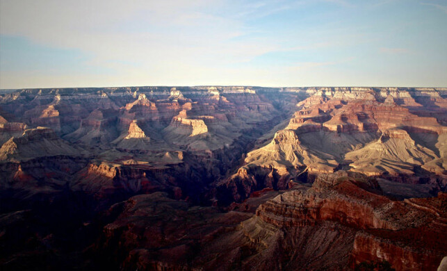 HELIKOPTERTUR: Flytur med helikopter over Grand Canyon er en tur det er verdt å få med seg. – Det toppet alle opplevelsene, mener Martin og kjæresten. HELIKOPTERTUR: Flytur med helikopter over Grand Canyon er en tur det er verdt å få med seg. – Det toppet alle opplevelsene, mener Martin og kjæresten.