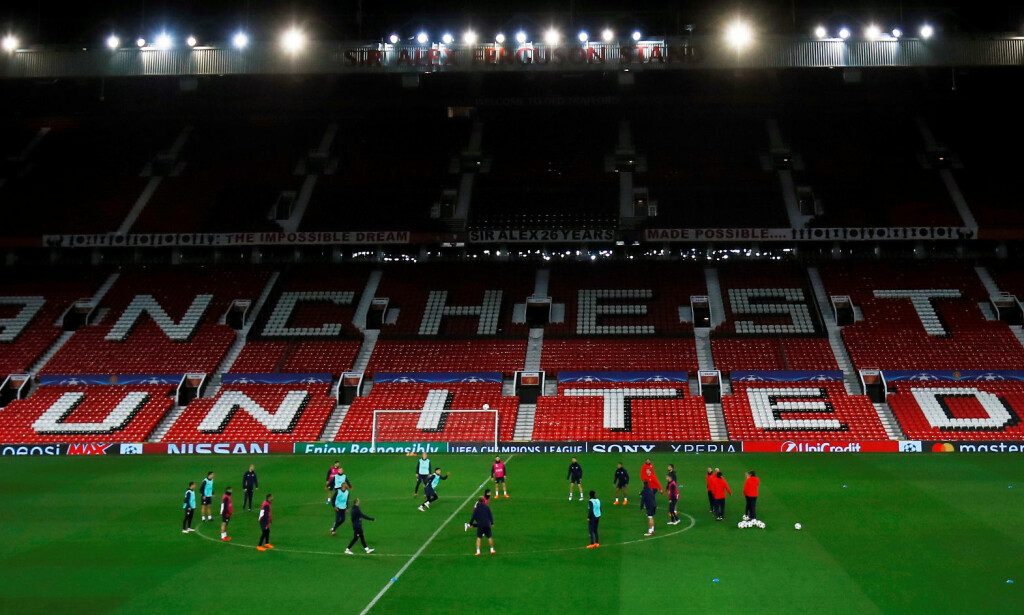 HOLDT PÅ Å BLI KJØPT AV SKY: Den engelske storklubben Manchester United. Foto: Reuters/Jason Cairnduff/NTB Scanpix HOLDT PÅ Å BLI KJØPT AV SKY: Den engelske storklubben Manchester United. Foto: Reuters/Jason Cairnduff/NTB Scanpix