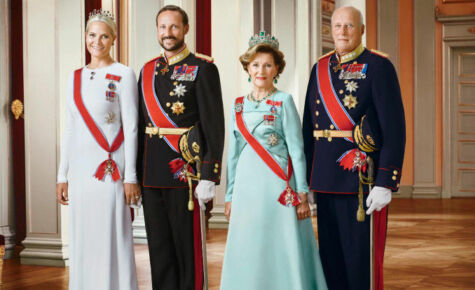 image: Kong Harald og kronprins Haakon bruker hoffets penger på private hus og hytter