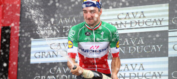 Overlegen spurt fra Viviani i Madrid Overlegen spurt fra Viviani i Madrid
