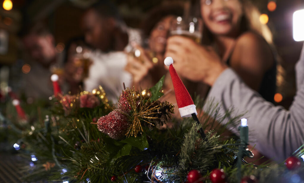 image: Mann kom hjem fra julebord og fant en fremmed på sofaen