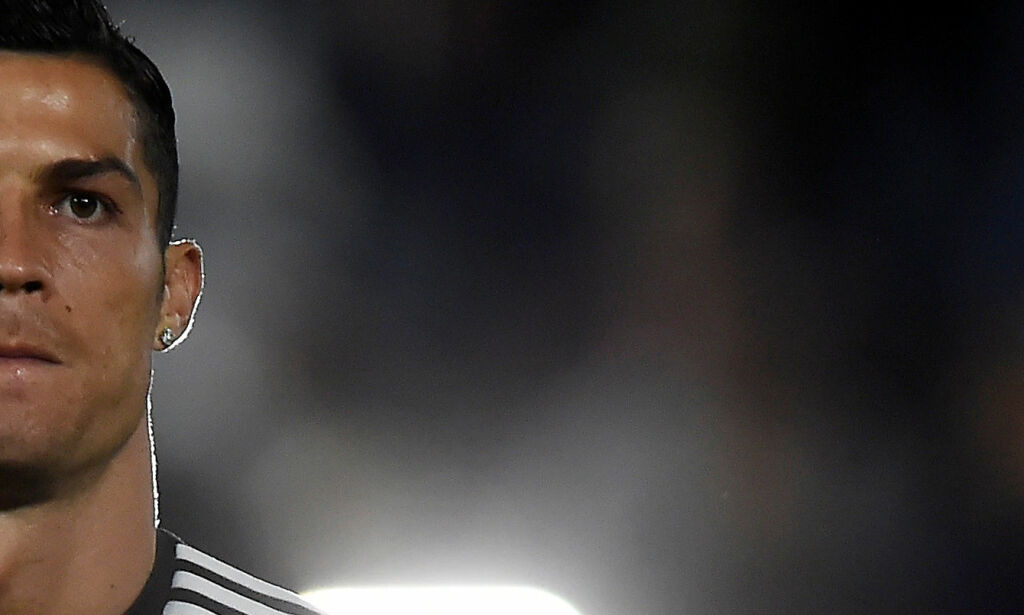 image: Hevder Ronaldo voldtok henne. Juventus-stjerna varsler søksmål