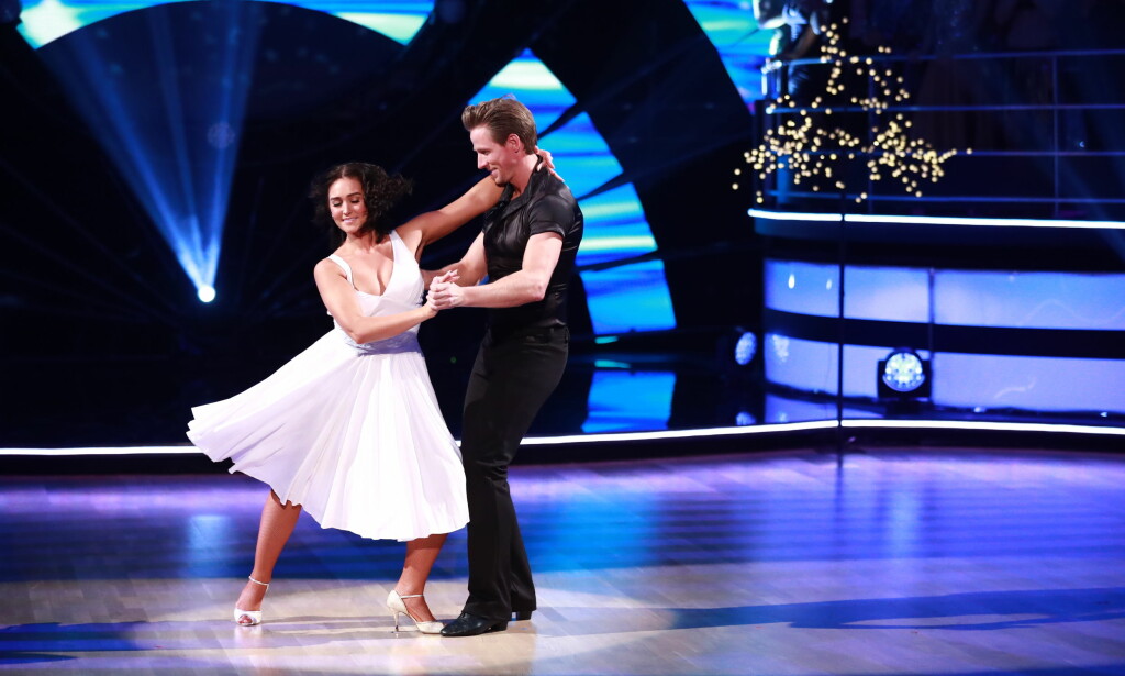 SØSTERENS FAVORITT: Jan Gunnar og Rikke danset sangen fra avdøde Mettes favorittfilm, «Dirty Dancing». Foto: NTB Scanpix SØSTERENS FAVORITT: Jan Gunnar og Rikke danset sangen fra avdøde Mettes favorittfilm, «Dirty Dancing». Foto: NTB Scanpix