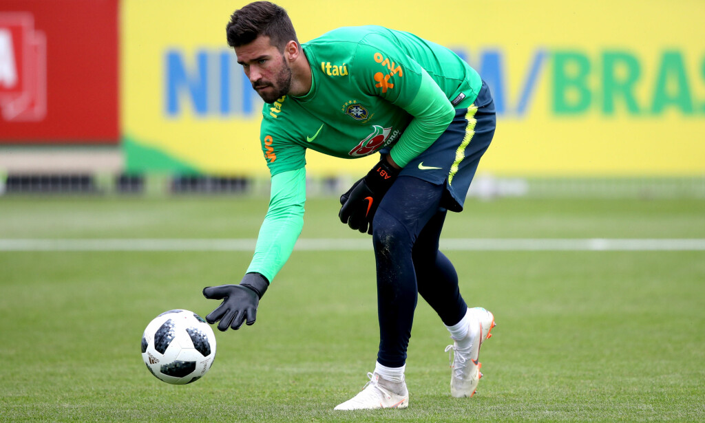 REKORDKJØP: Keeper Allison Becker hadde rekorden i noen uker. Foto: NTB Scanpix REKORDKJØP: Keeper Allison Becker hadde rekorden i noen uker. Foto: NTB Scanpix