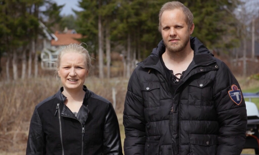 NY DRIV: Ektefellene har fått hver sine nye respektive jobber etter innspillingen, og tjener bedre enn aldri før. Det hjelper på når de skal betale ned gigantgjelden. Foto: TV3 NY DRIV: Ektefellene har fått hver sine nye respektive jobber etter innspillingen, og tjener bedre enn aldri før. Det hjelper på når de skal betale ned gigantgjelden. Foto: TV3