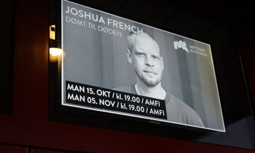 PREMIERE: Plakaten på utsida av kulturhuset på Nøtterøy. Foto: John Terje Pedersen / Dagbladet PREMIERE: Plakaten på utsida av kulturhuset på Nøtterøy. Foto: John Terje Pedersen / Dagbladet