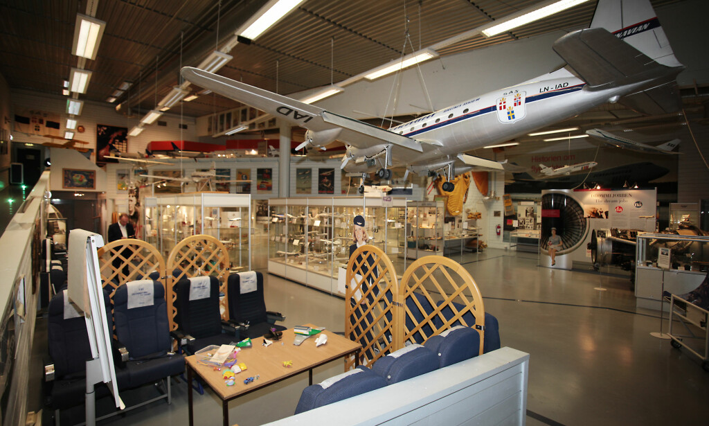 STOR SAMLING: På SAS-museet kan du foruten å prøve deg i en flysimulator også se alle SAS-modellene opp gjennom årene, i tillegg til å få et unikt innblikk i selskapets historie siden oppstarten i 1946. Foto: Tormod Brenna STOR SAMLING: På SAS-museet kan du foruten å prøve deg i en flysimulator også se alle SAS-modellene opp gjennom årene, i tillegg til å få et unikt innblikk i selskapets historie siden oppstarten i 1946. Foto: Tormod Brenna