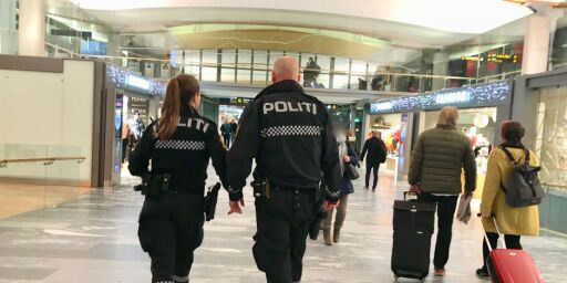image: Flypassasjeren ville ha med seg samuraisverd på flyet