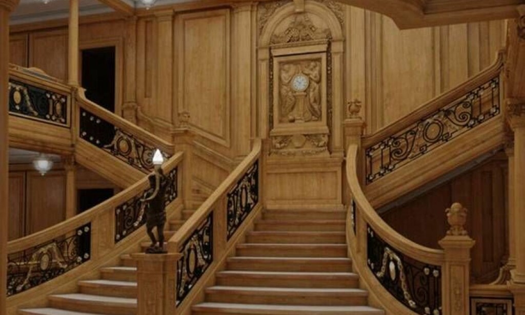 TRAPPA: Denne trappa vil mange kjenne igjen fra filmen. Slik vil den se ut på skipet Titanic II, ifølge rederiet. Foto: Blue Star Line TRAPPA: Denne trappa vil mange kjenne igjen fra filmen. Slik vil den se ut på skipet Titanic II, ifølge rederiet. Foto: Blue Star Line