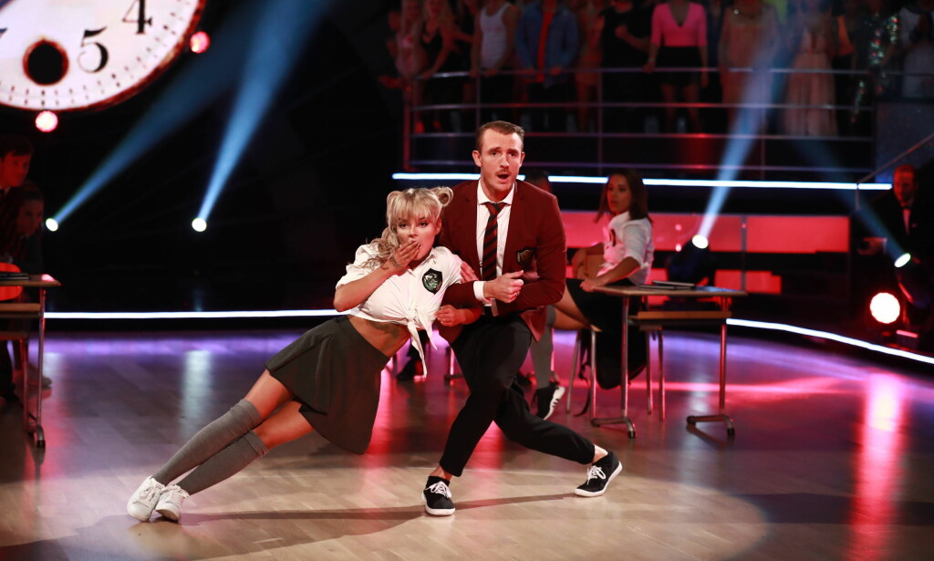 EVENTYRLIG REISE: Sophie Elise Isachsen og Benjamin Jayakoddy har imponert stort i årets sesong. Nå er imidlertid danseeventyret over for dem begge. Foto: Foto: TV 2 EVENTYRLIG REISE: Sophie Elise Isachsen og Benjamin Jayakoddy har imponert stort i årets sesong. Nå er imidlertid danseeventyret over for dem begge. Foto: Foto: TV 2