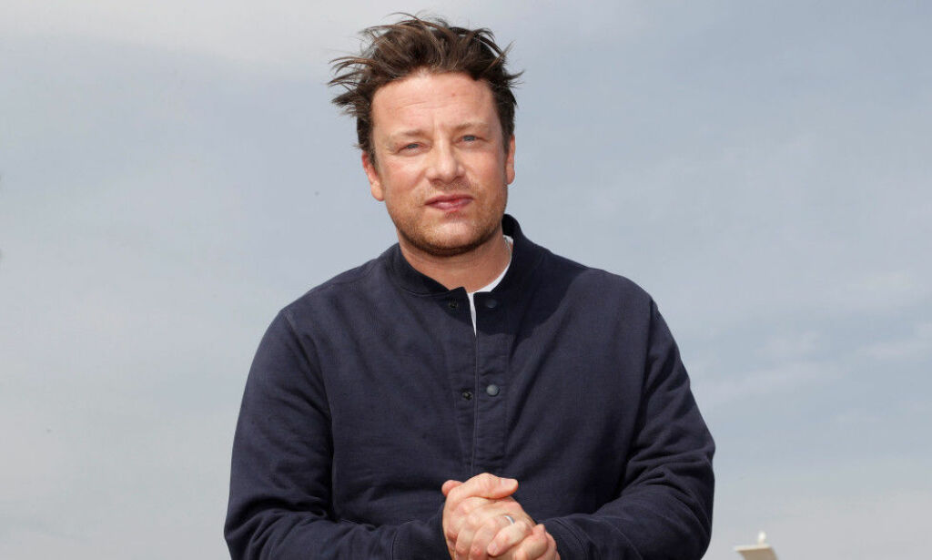 image: Stjernekokken Jamie Oliver med milliardtap