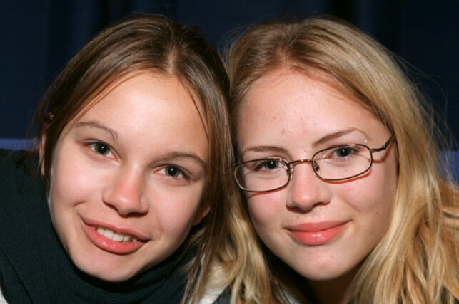 AGNES OG ELIN: Rebecka Liljeberg (t.v) og Alexandra Dahlstrøm (t.h) spilte rollene som Agnes og Elin. Dahlstrøm driver fremdeles med film i dag, men foretrekker heller rollen bak kameraet. Foto: NTB Scanpix AGNES OG ELIN: Rebecka Liljeberg (t.v) og Alexandra Dahlstrøm (t.h) spilte rollene som Agnes og Elin. Dahlstrøm driver fremdeles med film i dag, men foretrekker heller rollen bak kameraet. Foto: NTB Scanpix