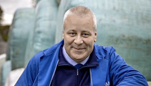 <strong>MÅ OFRES?:</strong> Bård Hoksrud (Frp) er fersk landbruks- og matminister, men kan bli ofret når KrF skal inn i regjering. Foto: Jørn H. Moen <strong>MÅ OFRES?:</strong> Bård Hoksrud (Frp) er fersk landbruks- og matminister, men kan bli ofret når KrF skal inn i regjering. Foto: Jørn H. Moen