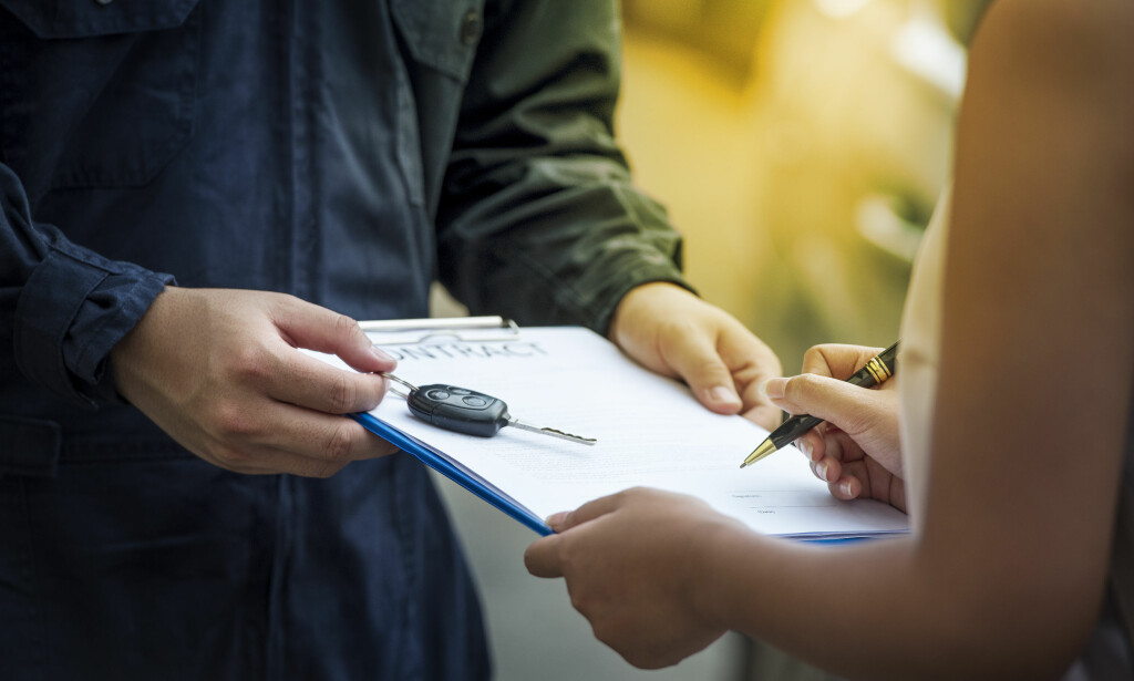 KJØPE ELLER LEASE? Hva er mest økonomisk? Foto: NTB Scanpix KJØPE ELLER LEASE? Hva er mest økonomisk? Foto: NTB Scanpix