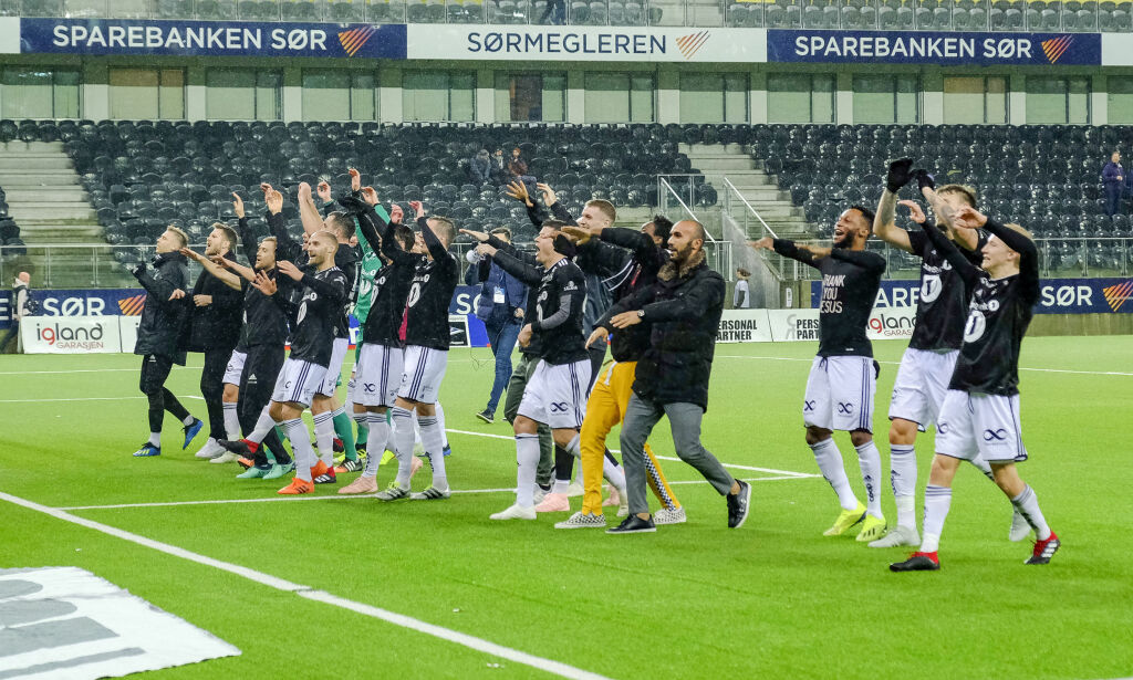 image: Gratulerer, Rosenborg! Kondolerer, Eliteserien!