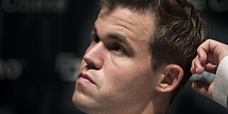 image: Carlsen måtte spise egne ord. Fikk salen til å bryte ut i latter