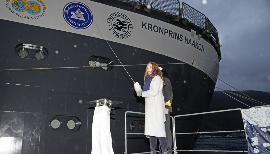 GLIMRENDE JOBB: Prinsessen tok oppgaven på strak arm. Foto: Rune Stoltz Bertinussen / NTB Scanpix GLIMRENDE JOBB: Prinsessen tok oppgaven på strak arm. Foto: Rune Stoltz Bertinussen / NTB Scanpix