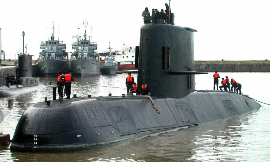 Dette udaterte bildet viser ubåten ARA San Juan på et ikke-spesifisert sted. Ubåten forsvant i november 2017, med 44 bestningsmedlemmer om bord. Foto: NOTICIAS ARGENTINAS / AFP / NTB Scanpix Dette udaterte bildet viser ubåten ARA San Juan på et ikke-spesifisert sted. Ubåten forsvant i november 2017, med 44 bestningsmedlemmer om bord. Foto: NOTICIAS ARGENTINAS / AFP / NTB Scanpix