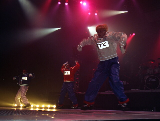 VILLE TILSTANDER: Dette bildet er tatt av gutta i Oslo Spektrum vinteren 1997. Det var ville tilstander under konserten, og flere jenter svimte av. Foto: Robert S. Eik / Dagbladet VILLE TILSTANDER: Dette bildet er tatt av gutta i Oslo Spektrum vinteren 1997. Det var ville tilstander under konserten, og flere jenter svimte av. Foto: Robert S. Eik / Dagbladet