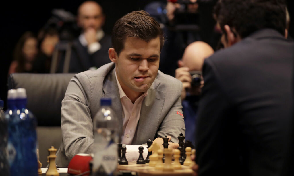 image: Stormester anbefaler Carlsen psykologhjelp: - En selvtillitskrise