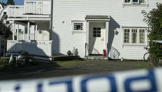 Kvinne (24) døde av hodeskader før brann i Egersund Kvinne (24) døde av hodeskader før brann i Egersund