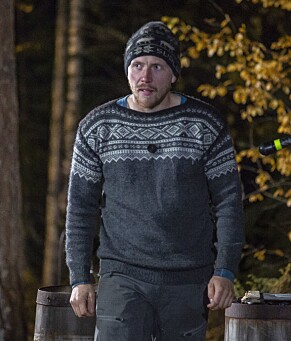 PÅ VEI UT: Dagbladet var til stede under opptaket av «Farmen»-finalen i Finnskogen utenfor Kongsvinger. Her er han på vei ut av bildene. Foto: Tore Skaar PÅ VEI UT: Dagbladet var til stede under opptaket av «Farmen»-finalen i Finnskogen utenfor Kongsvinger. Her er han på vei ut av bildene. Foto: Tore Skaar