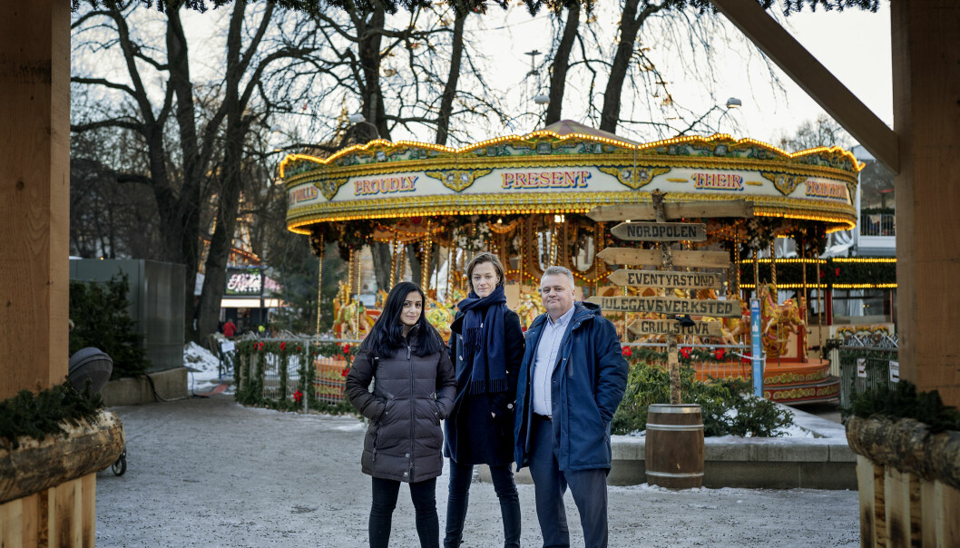 <strong>KAMPEN IKKE OVER:</strong> Anette Trettebergstuen og Hadia Tajik i Ap, advarer sammen med Fellesforbundets leder Jørn Eggum mot å tro at kampen mot trakassering er over. Foto: Anita Arntzen <strong>KAMPEN IKKE OVER:</strong> Anette Trettebergstuen og Hadia Tajik i Ap, advarer sammen med Fellesforbundets leder Jørn Eggum mot å tro at kampen mot trakassering er over. Foto: Anita Arntzen