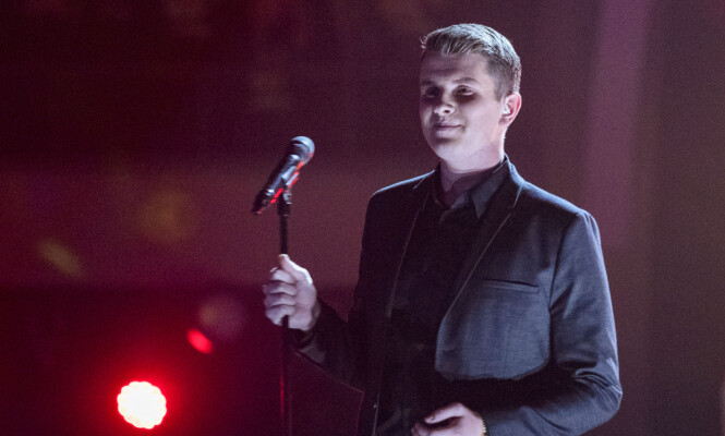 ÅPNET SHOWET: Øystein Hegvik åpnet årets «Idol»-finale. Foto: NTB Scanpix ÅPNET SHOWET: Øystein Hegvik åpnet årets «Idol»-finale. Foto: NTB Scanpix