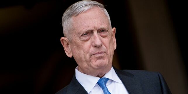 image: Jim Mattis trekker seg