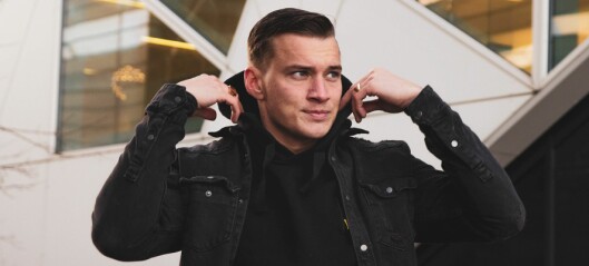 Ex on the Beach-Henrik drukner produsentdrømmen i et rytmisk EDM-kaos Ex on the Beach-Henrik drukner produsentdrømmen i et rytmisk EDM-kaos
