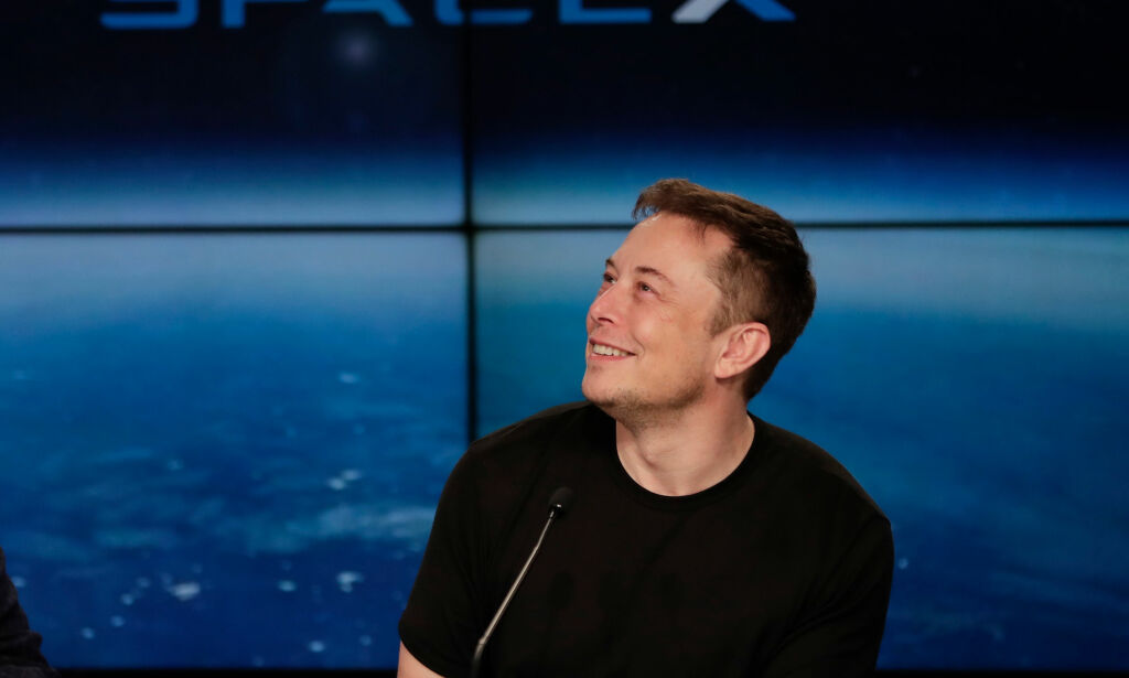 image: Elon Musk kaster seg inn på norsk side i elg-krigen