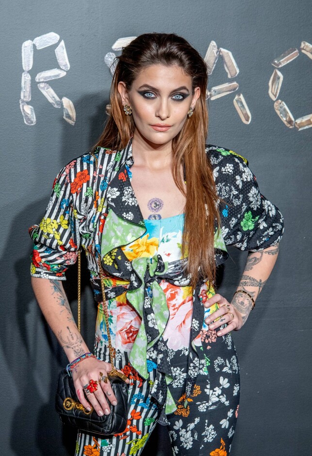 SINT: Paris Jackson har sett seg lei av alt som er blitt skrevet om henne de siste ukene. Nå setter hun ned foten. Foto: NTB Scanpix SINT: Paris Jackson har sett seg lei av alt som er blitt skrevet om henne de siste ukene. Nå setter hun ned foten. Foto: NTB Scanpix