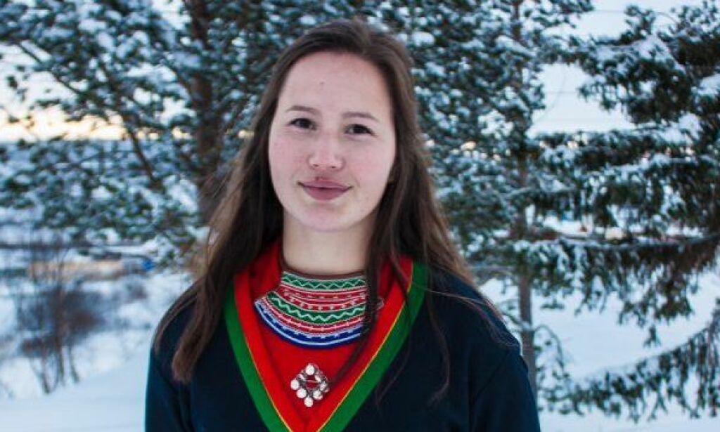 image: Majas (25) kamp mot staten