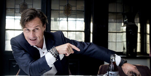 Download Petter Stordalen Avslorer Ny Kjaereste Dagbladet For Android Get Wallpaper Petter Stordalen Avslorer Ny Kjaereste Dagbladet For iPhone Free