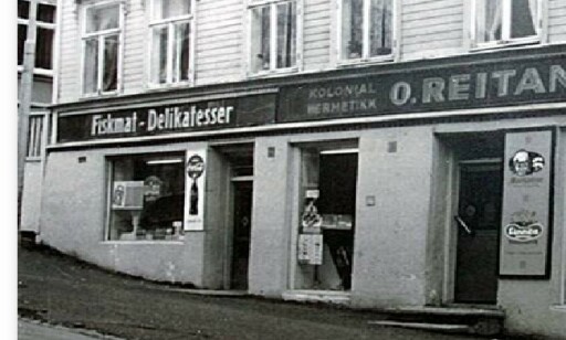 O. Reitan, kolonial og hermetikk i Trondheim, som Odd Reitans far drev. Arkivfoto: Reitan-gruppen O. Reitan, kolonial og hermetikk i Trondheim, som Odd Reitans far drev. Arkivfoto: Reitan-gruppen