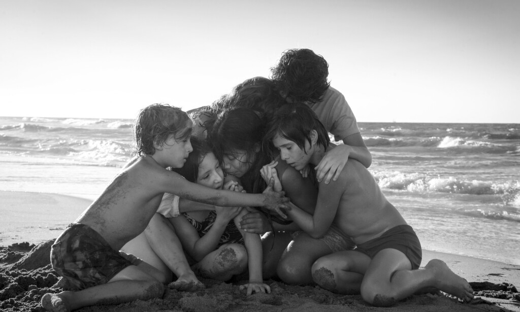 SVART-HVITT: Yalitza Aparicio (i midten) har hovedrollen i «Roma», som ble nominert til Oscar for både beste film og beste fremmedspråklige film. Foto: Netflix SVART-HVITT: Yalitza Aparicio (i midten) har hovedrollen i «Roma», som ble nominert til Oscar for både beste film og beste fremmedspråklige film. Foto: Netflix