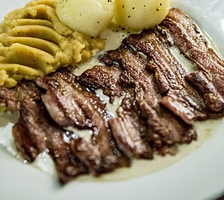 KLASSISK: Anmelderne mente Schrøder serverte Oslos dårligste mat. KLASSISK: Anmelderne mente Schrøder serverte Oslos dårligste mat.