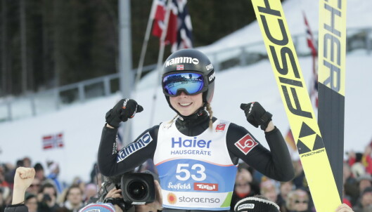 Poengdrama: Historisk VM-gull til Maren Lundby - vant med 0,5 poeng: - Veldig nervepirrende Poengdrama: Historisk VM-gull til Maren Lundby - vant med 0,5 poeng: - Veldig nervepirrende