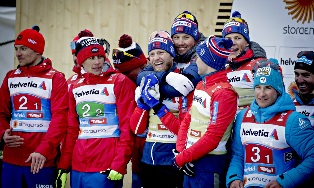 STOR NORSK DAG: De norske gullguttene på toppen av pallen i Seefeld. Foto: Bjørn Langsem / Dagbladetp STOR NORSK DAG: De norske gullguttene på toppen av pallen i Seefeld. Foto: Bjørn Langsem / Dagbladetp