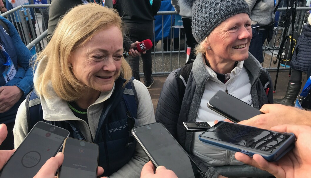 <strong>FAMILIE:</strong> Mor og tante Holund. Foto: John Rasmussen / Dagbladet <strong>FAMILIE:</strong> Mor og tante Holund. Foto: John Rasmussen / Dagbladet